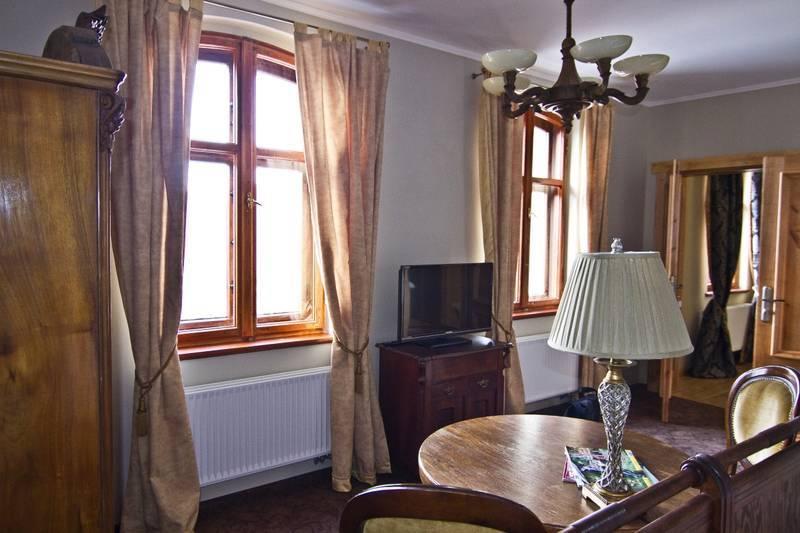 Hotel Leniwka à Świebodzin Extérieur photo